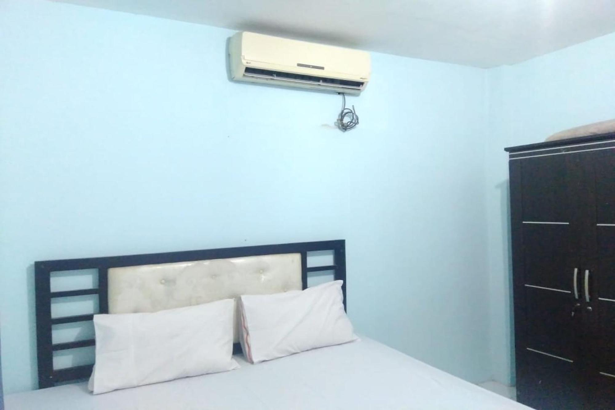 Oyo 90766 Gardenia Boarding House Hotel Purwokerto Kültér fotó